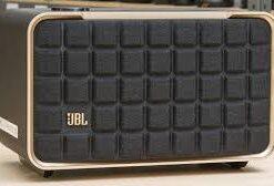 JBL Authentics 200